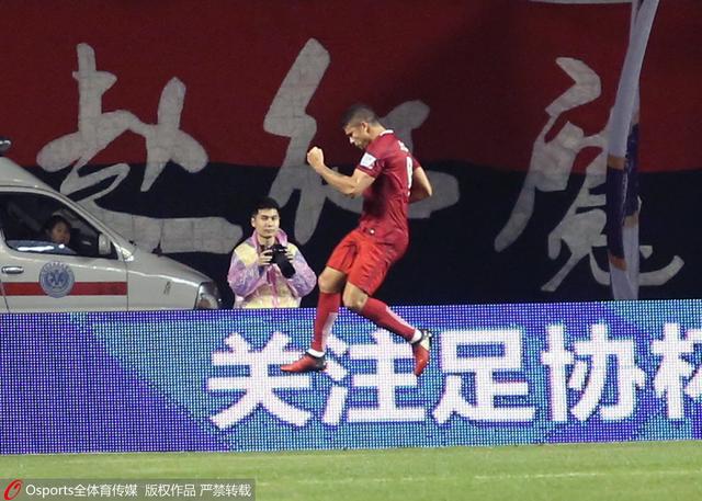 上周末，热刺球探现场观战了他在对阵老东家尤文的表现。